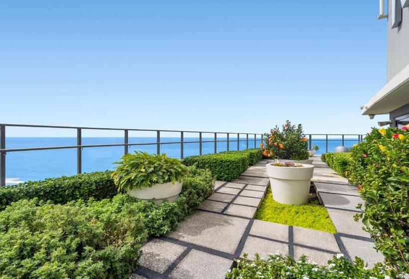 Rhapsody Surfers Paradise Beachfront Sleeps 6 Optimise Bnb