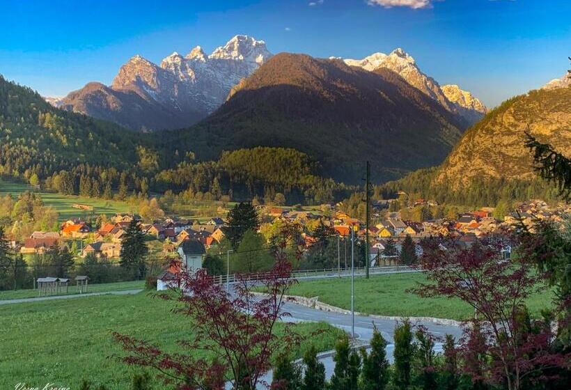 Rož Ca Apartments With Mountain View