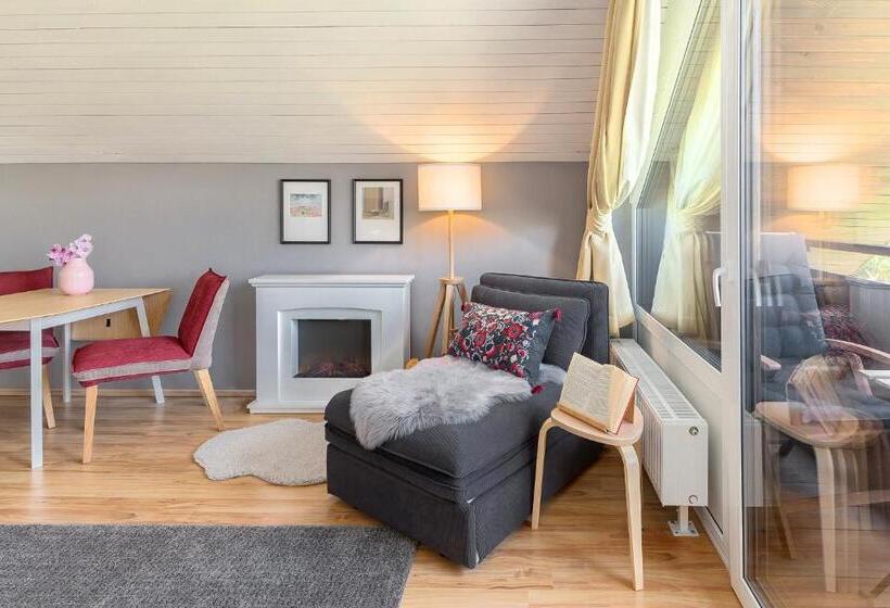 Rož Ca Apartments With Mountain View