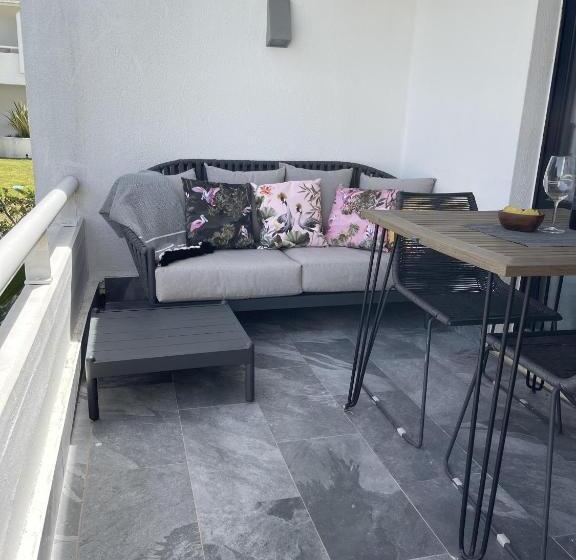 Scarlet S Place   1 Bed Victory Village Quinta Do Lago   Beach, Nature, Lakes