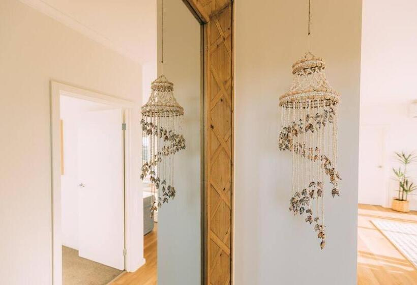 ōshen   Sleeps12 Gym Kayak Mountnbike Beachfrnt