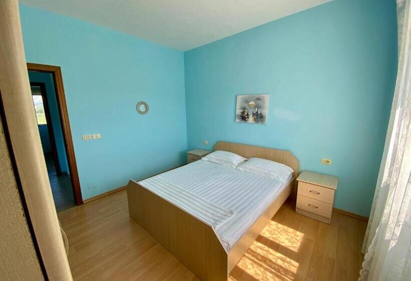 White & Blue Apartment S