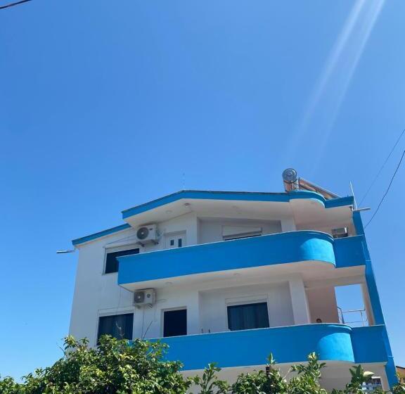 White & Blue Apartment S