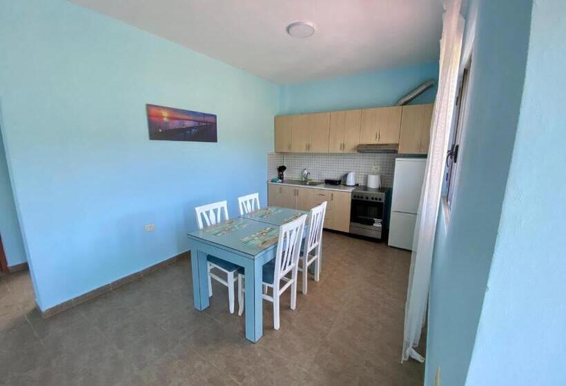 White & Blue Apartment S