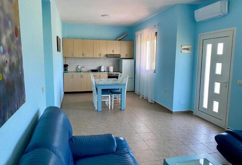 White & Blue Apartment S