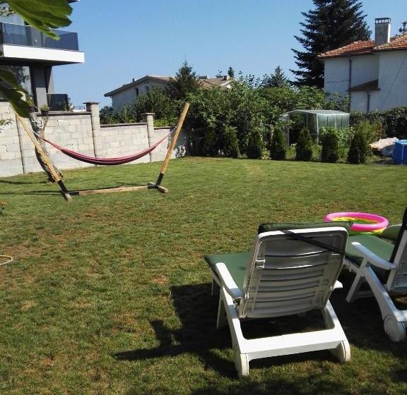 вила полина