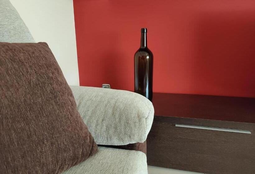 A Grenla Entre Viñedos