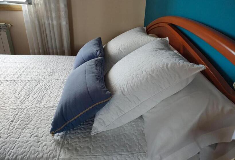 A Grenla Entre Viñedos