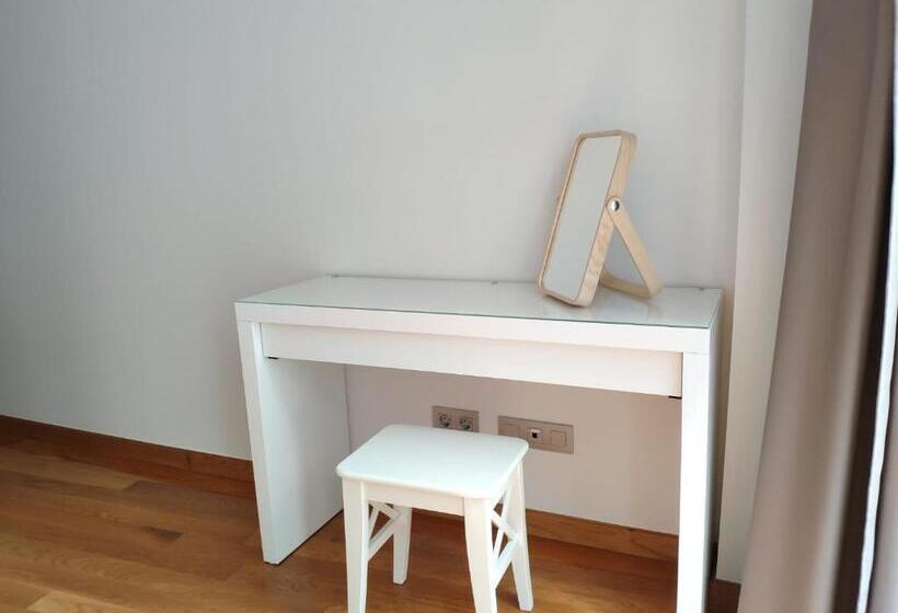 Coco Pardal, Pontevedra