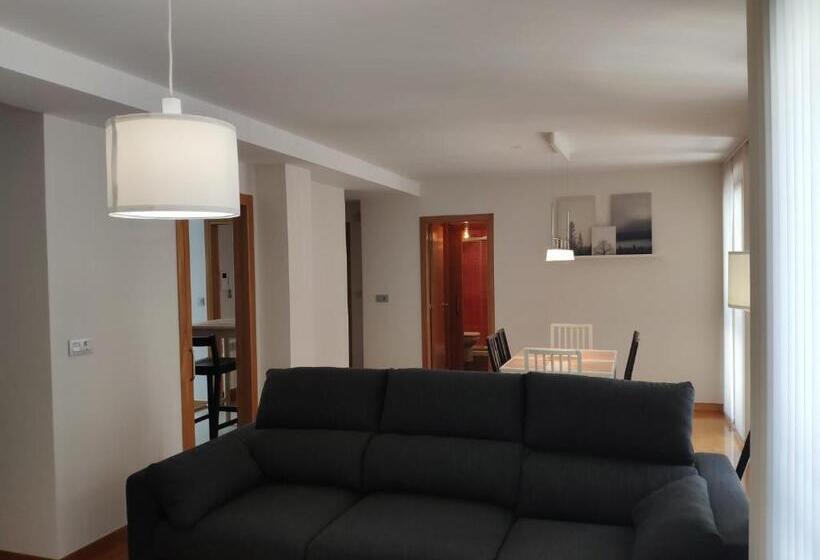 Coco Pardal, Pontevedra