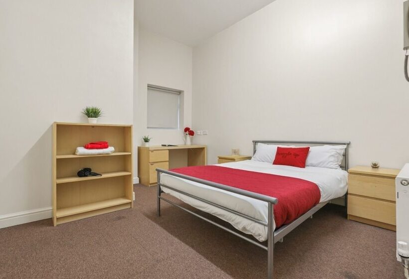 هاستل Sangha Halls