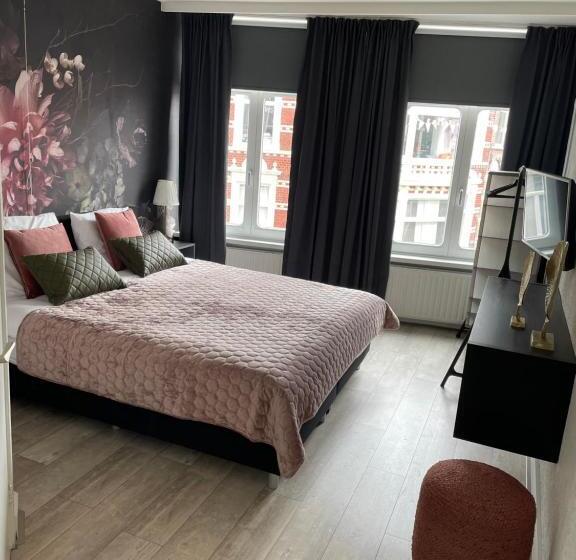 تختخواب و صبحانه Bnb Bruxelles   Studios & Apartments