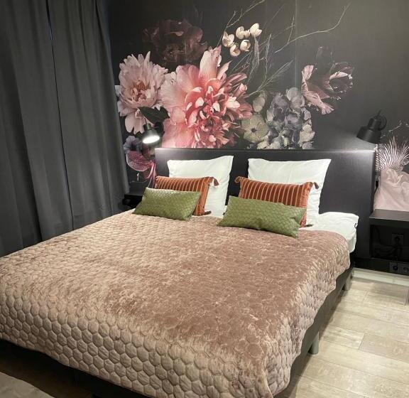 تختخواب و صبحانه Bnb Bruxelles   Studios & Apartments