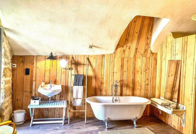 민박 Les Volets Rouges