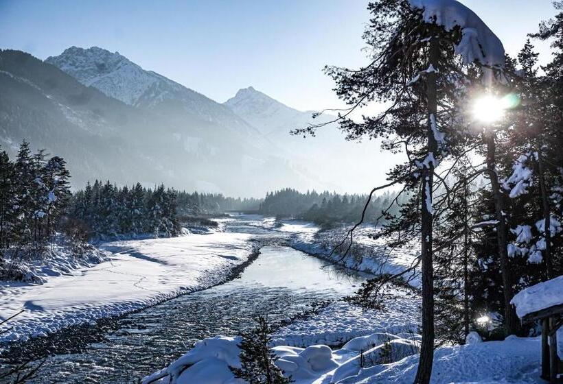 مبيت وإفطار Pension & Ferienwohnungen Haus Edelweiß