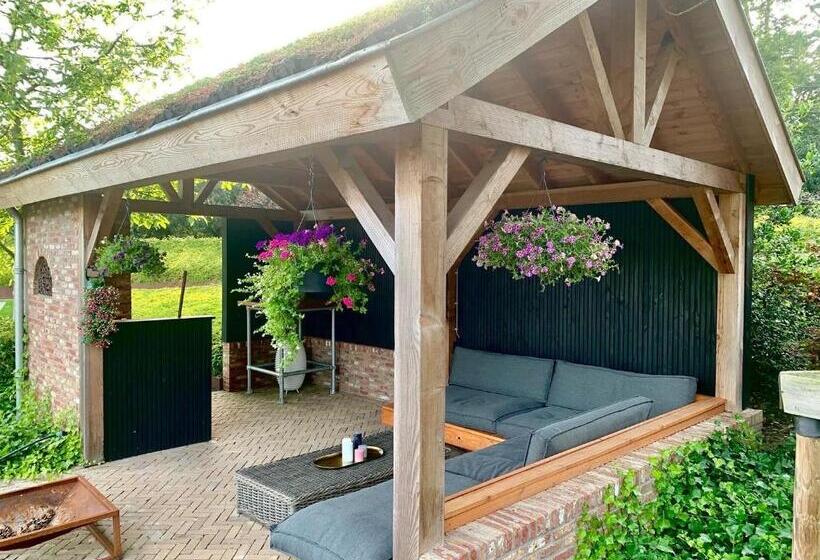 Buitenliefde, Romantisch Verblijf Voor 2 Personen