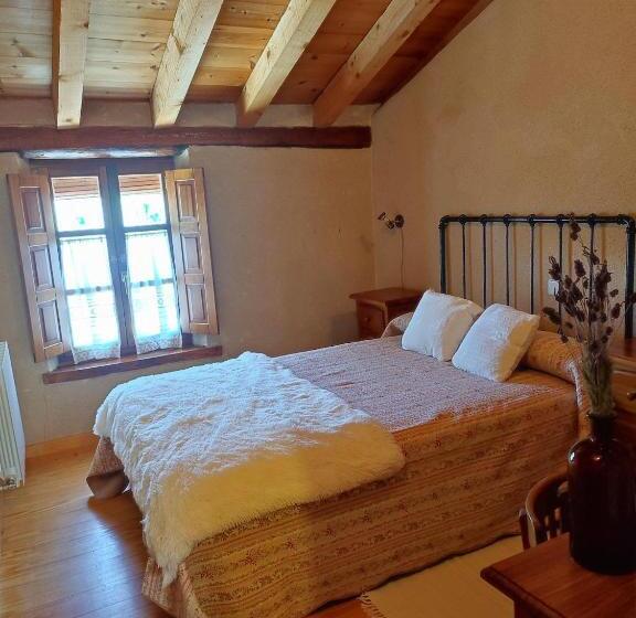 Casa Pinines