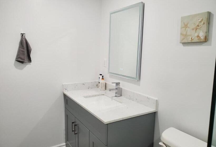 Home Stay Near The Airport