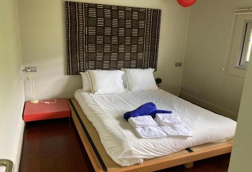 Espectacular Villa En Mondariz, Casa Mirabal