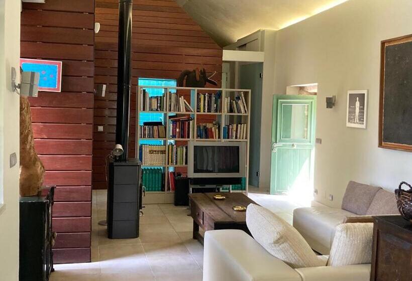 Espectacular Villa En Mondariz, Casa Mirabal