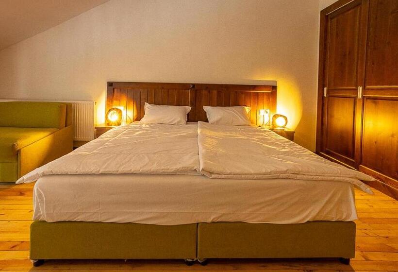 هتل вила добро поле