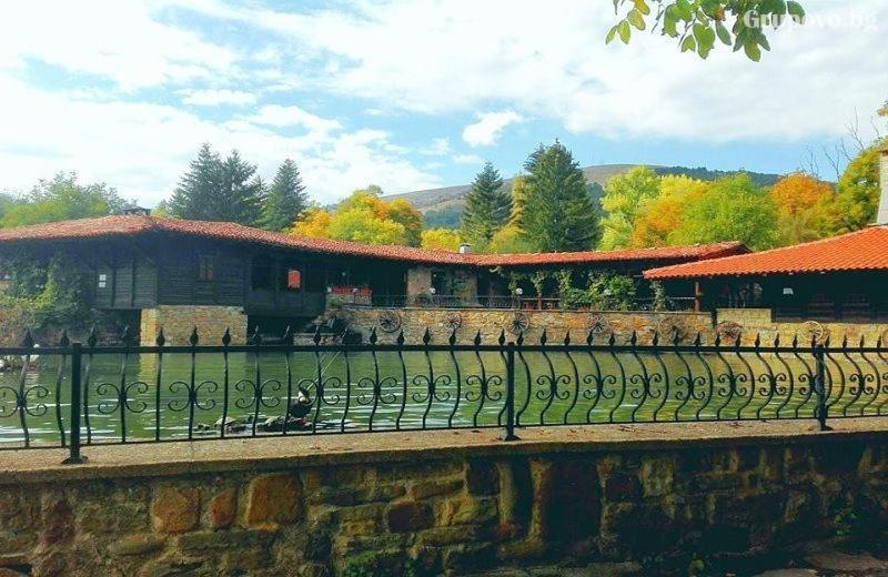 ホテル мотел механа старата воденица