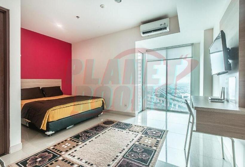 هتل 8rooms At Grand Kamala Lagoon