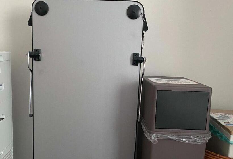 Отель Hostel Hirosaki Mixed Dormitory Vacation Stay 32012v