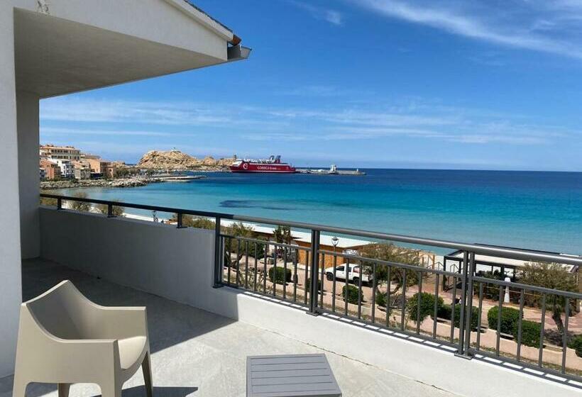 هتل Hôtel L Isula Marina