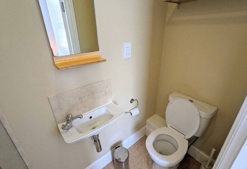 호텔 Saltwater Guest House