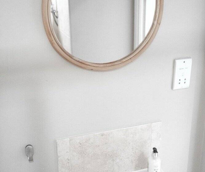 호텔 Saltwater Guest House