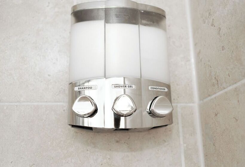 호텔 Saltwater Guest House