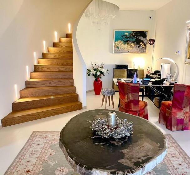 هتل Villa Francesca Relais