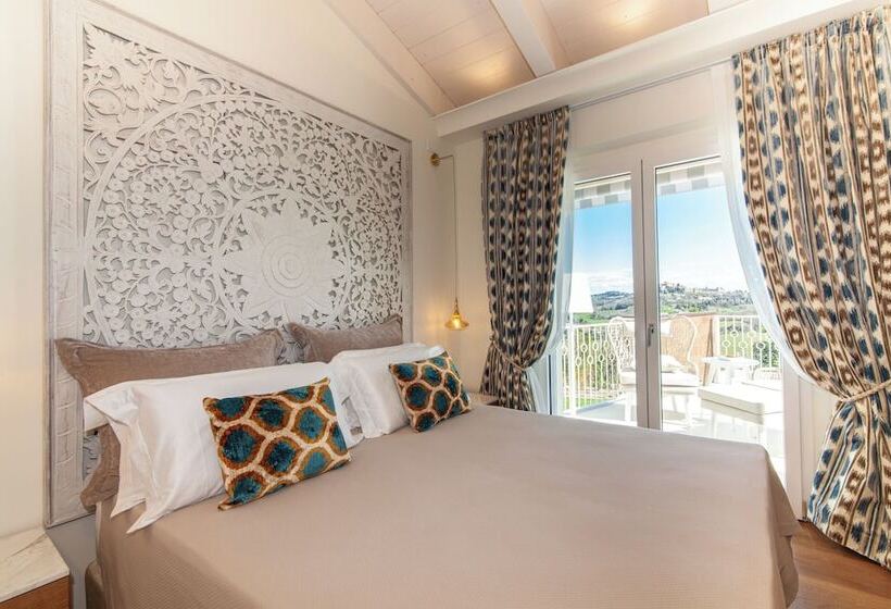 هتل Villa Francesca Relais