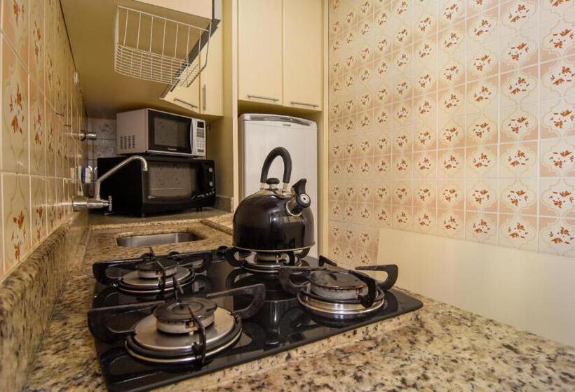 Joia De 1 Quarto A Poucos Passos Da Beiramar P693