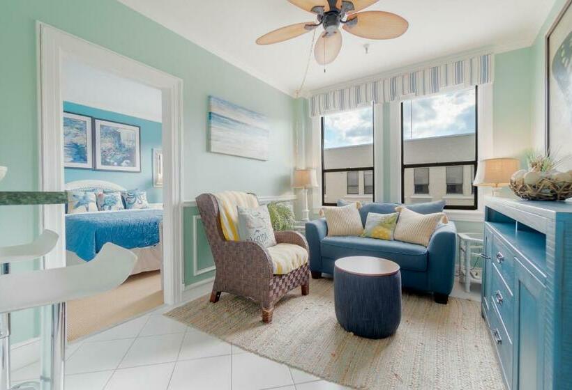 Palm Beach Island Condominiums