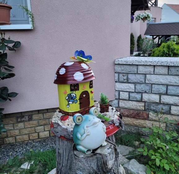 ペンション Anda Vendégház