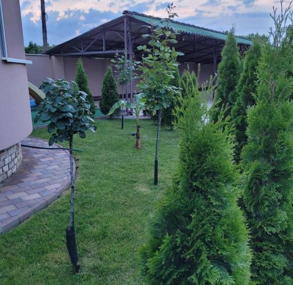 ペンション Anda Vendégház