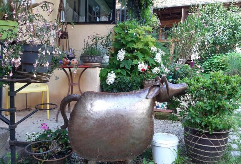 Пансион Gîte   L Atelier Au 19