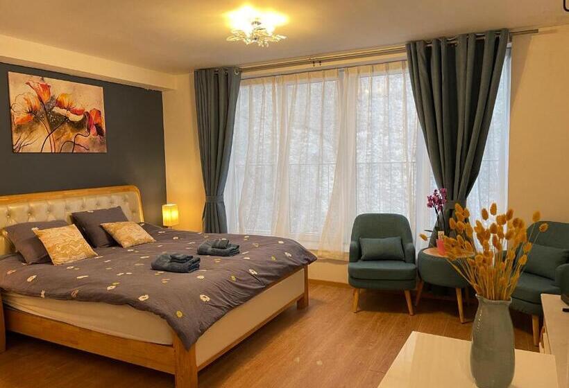 Пансион Gîtes Sax 1