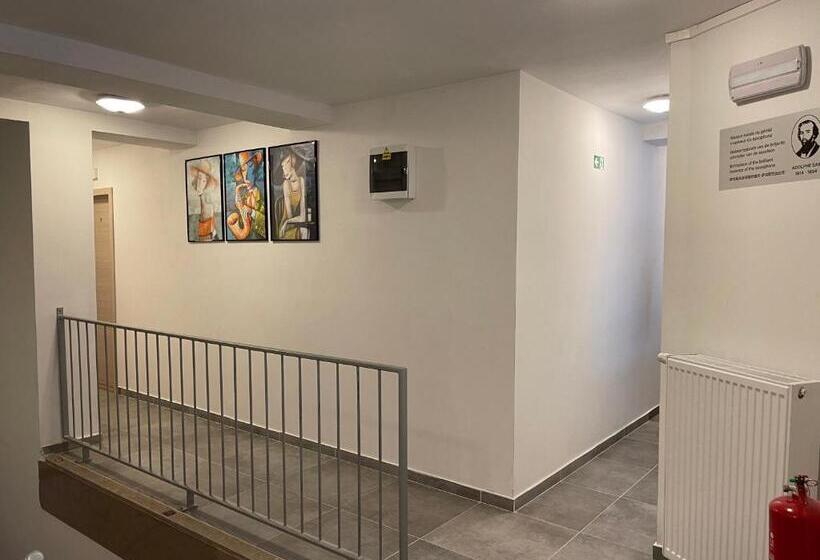 Пансион Gîtes Sax 1