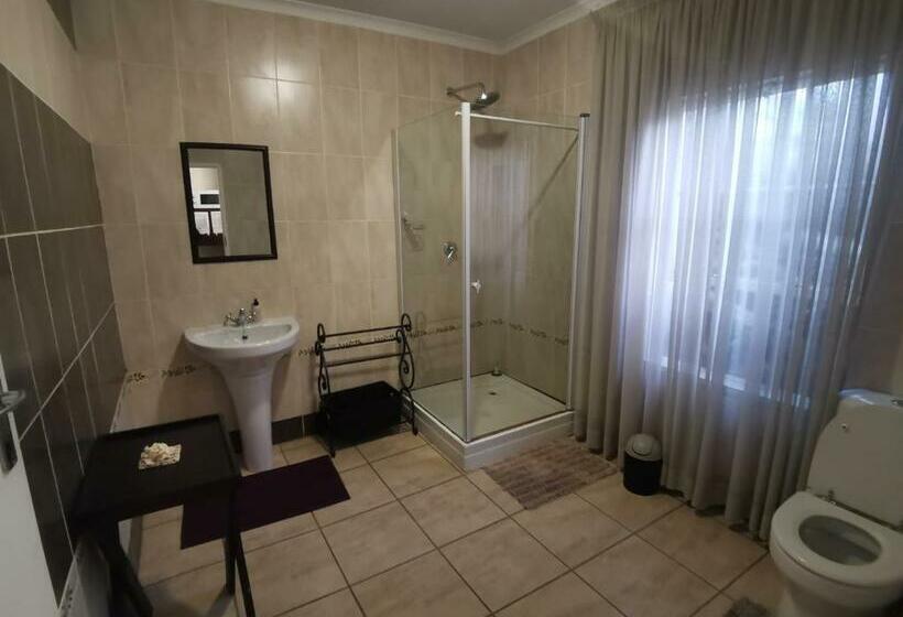 بنسيون Harties 2 Sleeper Double Room With Private Bathroom