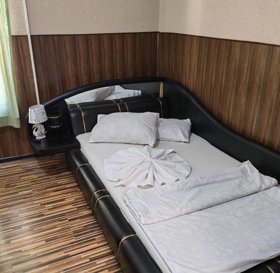 بنسيون Km!sofia   стаи за гости