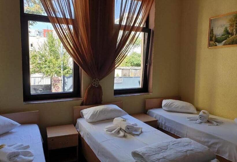 بنسيون Km!sofia   стаи за гости