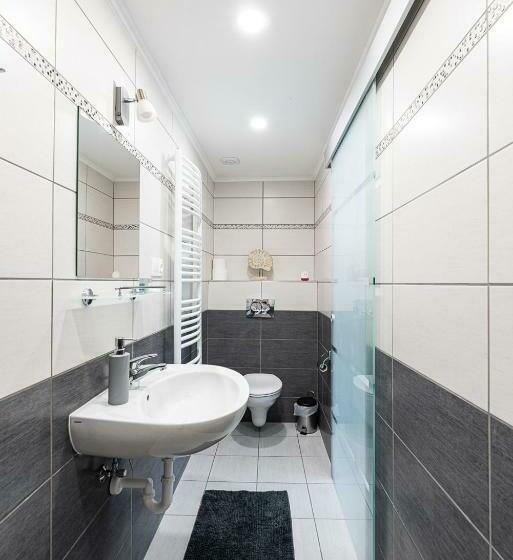 ペンション Maul   Lator Vendégház