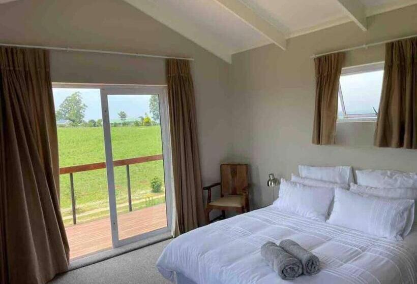 Protea Loft   Romantic Stay   No Load Shedding