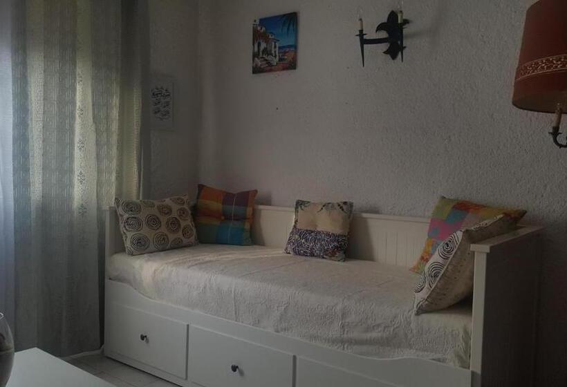 Quarteira Home Beach Férias Tranquilas A 1km Da Praia Totalmente Renovado