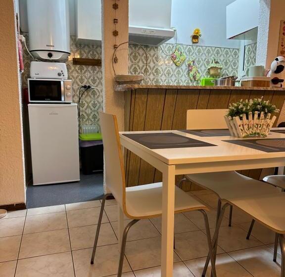 Quarteira Home Beach Férias Tranquilas A 1km Da Praia Totalmente Renovado