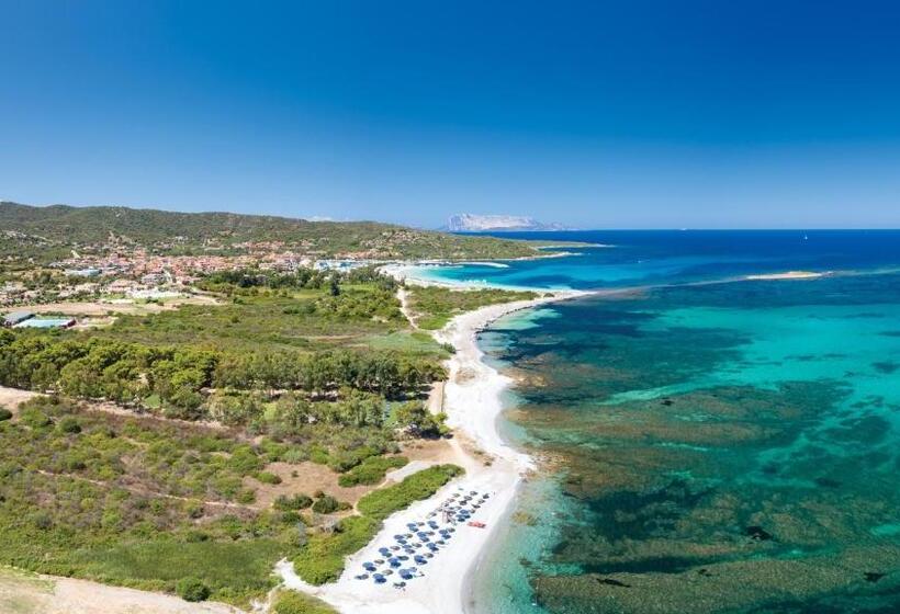 אתר נופש Secret Village Budoni