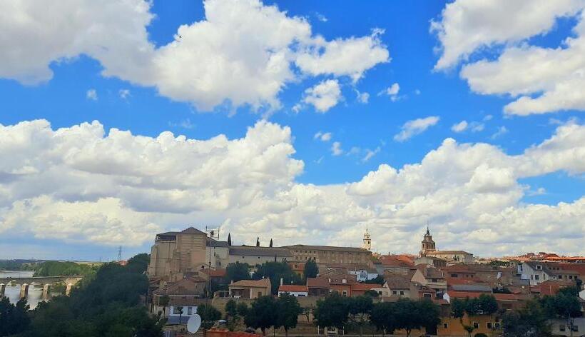 Tordesillas, Miralduero